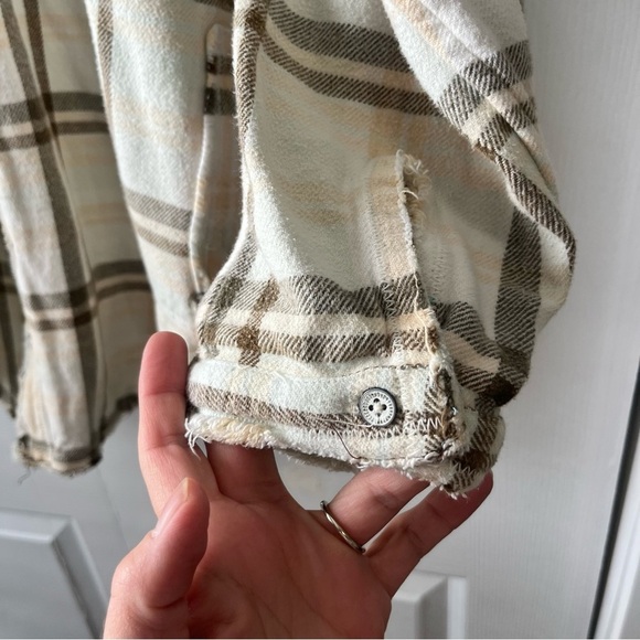 We The Free Flannel Shirt Women XS White Plaid Button Up Long Sleeve Boho - Picture 3 of 6